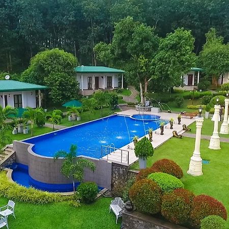 Seethawaka Regency Avissawella Εξωτερικό φωτογραφία